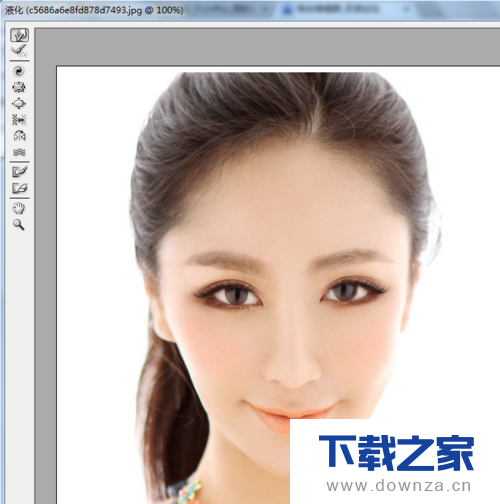 运用PS软件瘦脸的具体操作教程截图